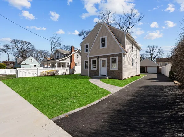 65 Mount Joy Avenue, Freeport, NY 11520
