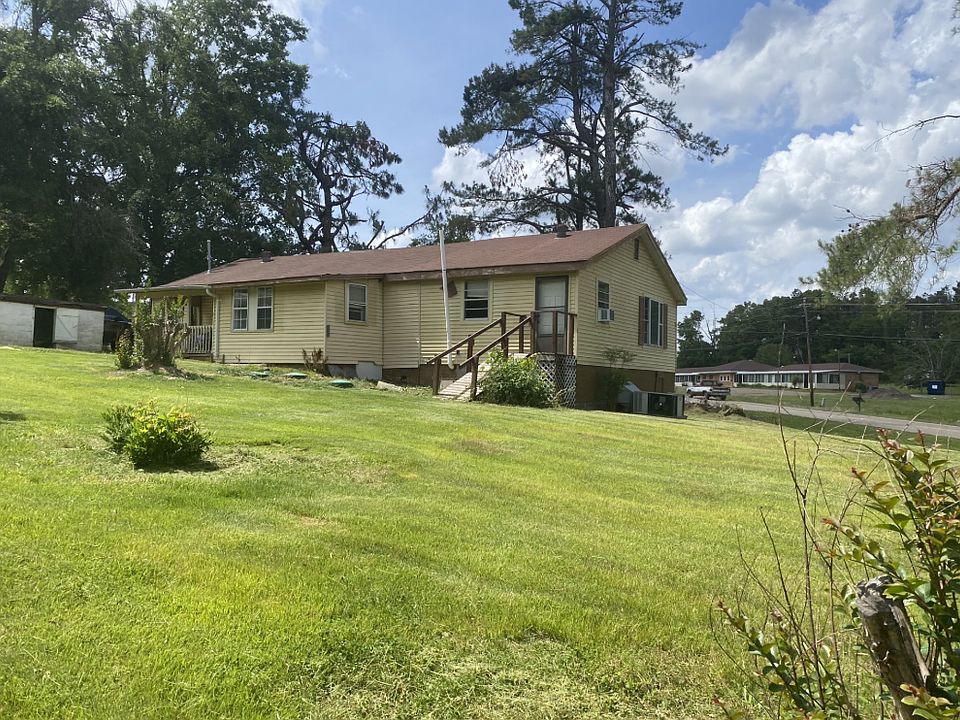 2nd image of 1638 Highway 178 W