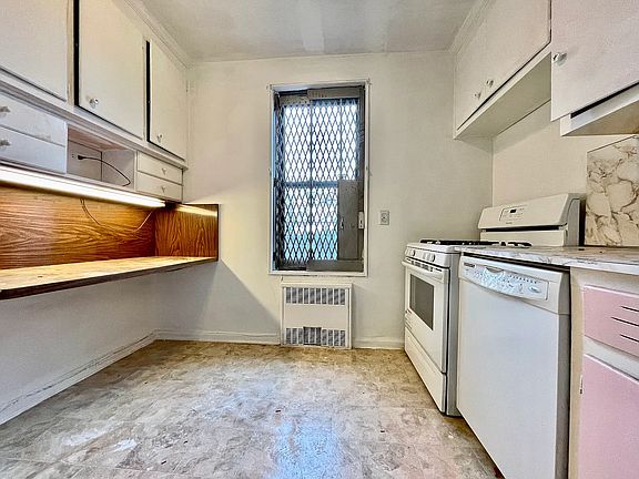 5th image of 83-55 Woodhaven Blvd #6C