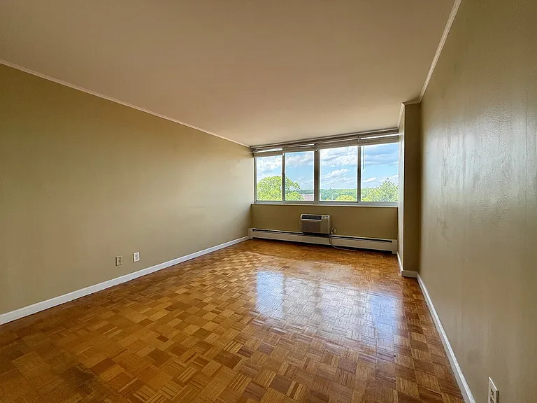 1401 Pennsylvania Ave #914 — Photo 3