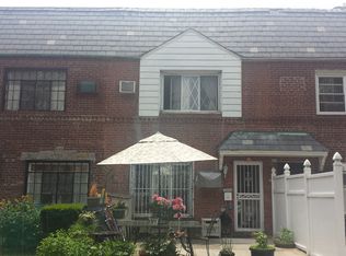 14854 60th Ave, Flushing, NY 11355