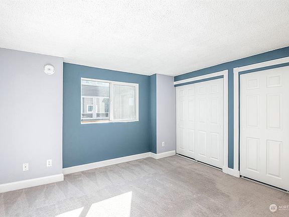 5th image of 15719 4th Avenue S #23
