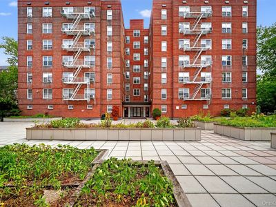 517 Riverdale Avenue #4A, Yonkers, NY, 10705