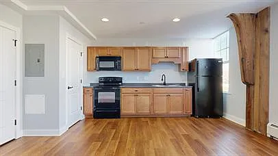 39 Mechanic St — Photo 5