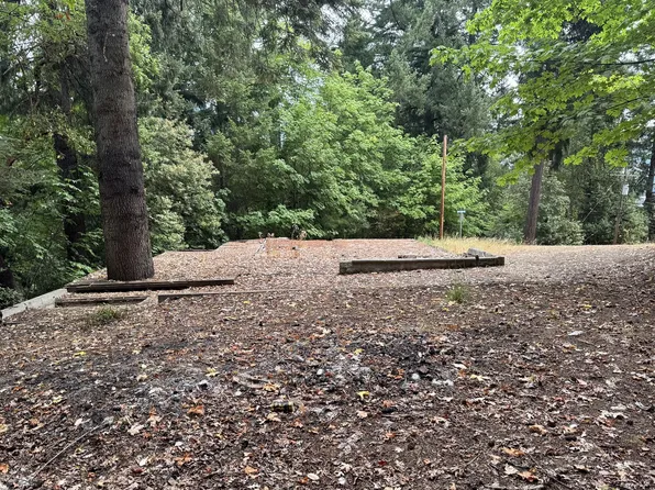 487 Montgomery Ave, Glendale, OR 97442