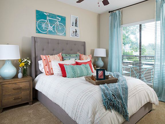 Model Bedroom