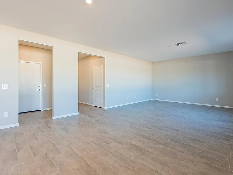 1434 E Pisa Dr — Photo 19