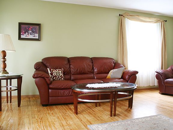 3rd image of 63 Kitty Hawk Dr