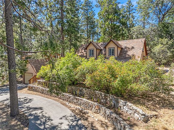 2nd image of 54540 Tahquitz View Dr