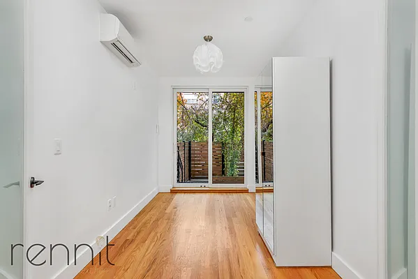 Rented by Rennit Inc. | media 7