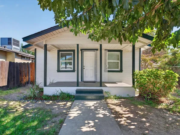 3228 6th St, Ceres, CA 95307