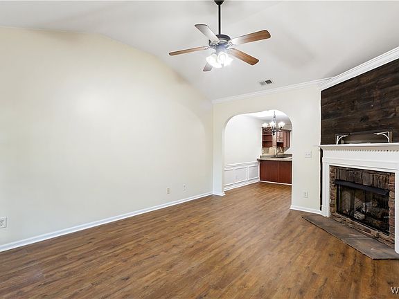 2nd image of 6116 Townley Way