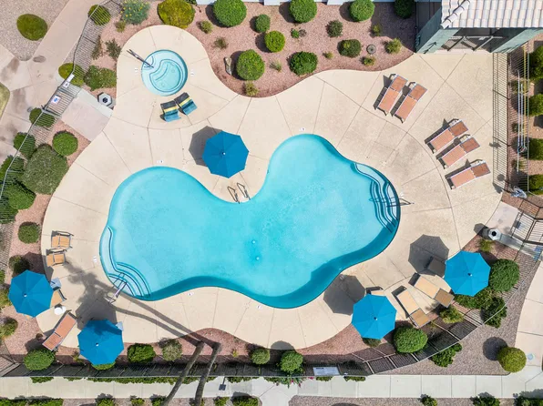 Palm Court Apartments
