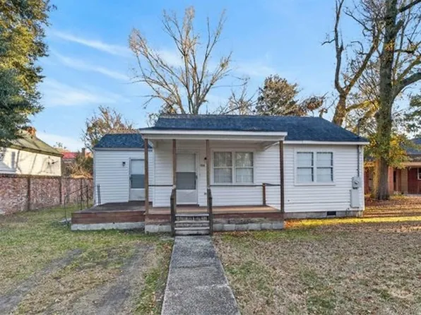 109 Gilland Ave, Kingstree, SC 29556