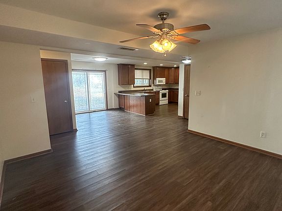 5th image of 1412 N Dakota Ave #1412