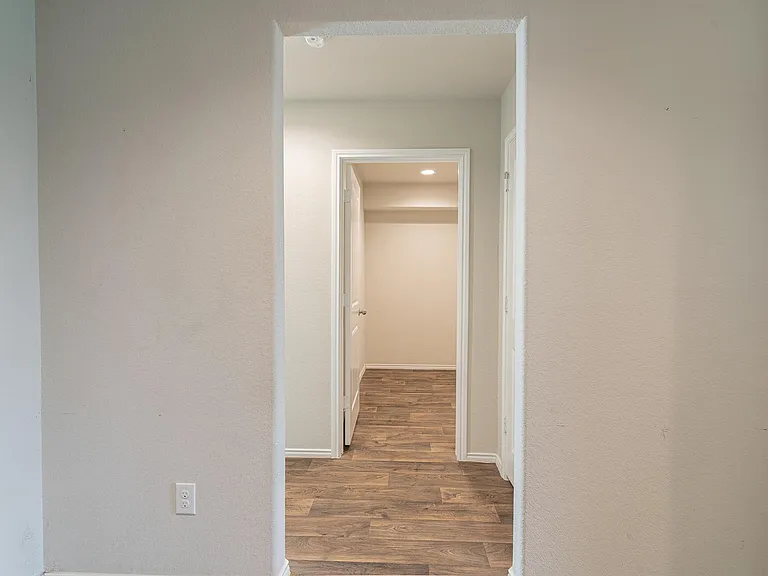 1834 Brady Shores Dr — Photo 13