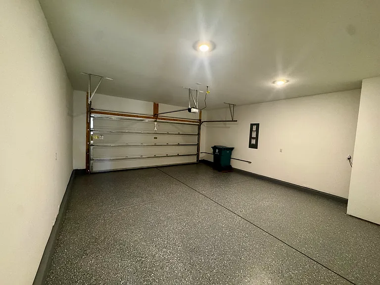 293garage_01072025