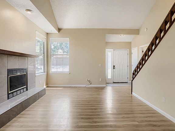 3rd image of 6889 Xavier Cir #3
