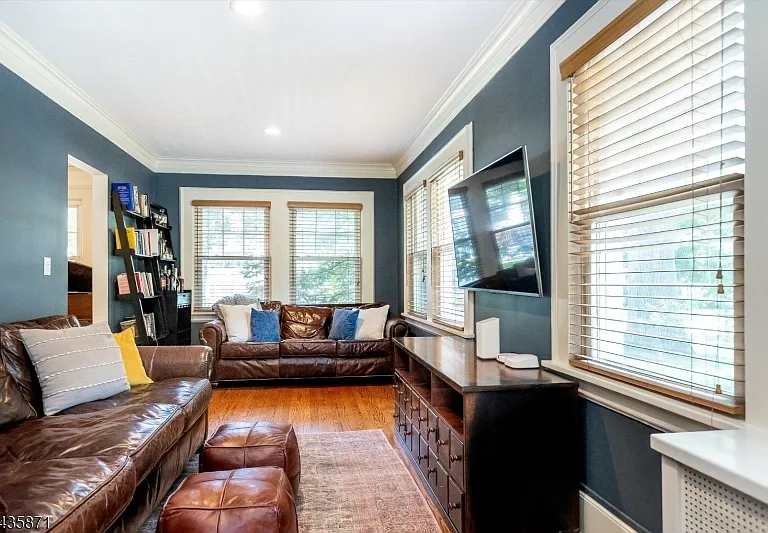 242 Forest Ave — Photo 12