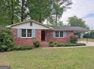 347 Laurel Ln, Lagrange, GA 30241