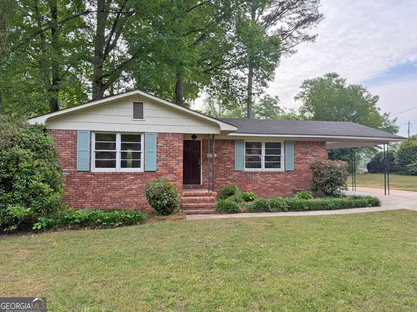 347 Laurel Ln, Lagrange, GA 30241