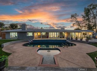 122 Sierra Vista Dr, Redlands, CA 92373