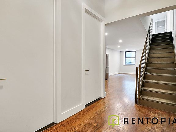 2nd image of 489 Washington Ave #1E