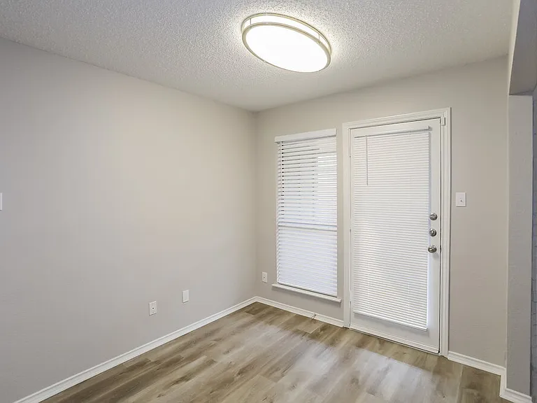 2540 Sundance Ln — Photo 7