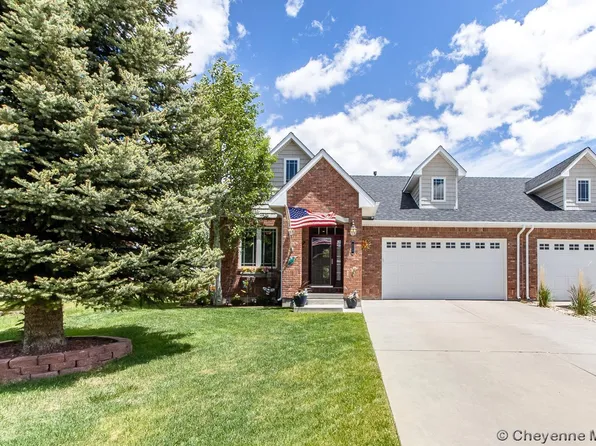 520 Sterling Dr, Cheyenne, WY 82009