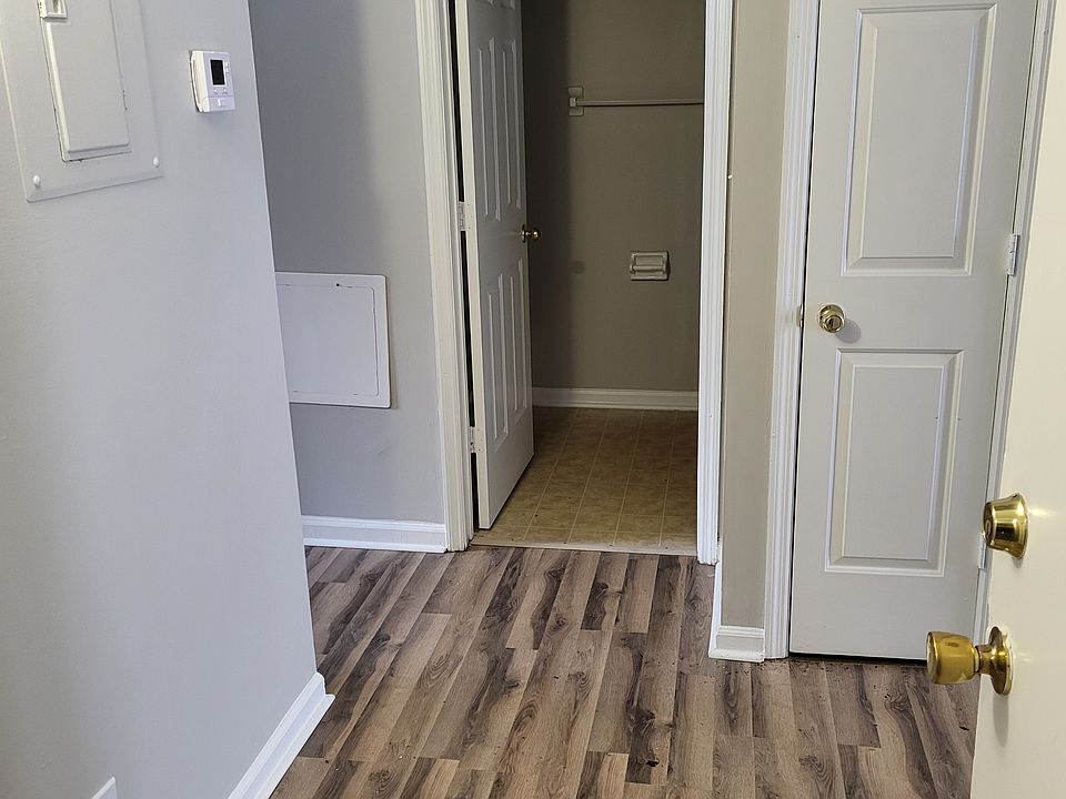 1st image of 1656 Foxhaven Dr APT 63