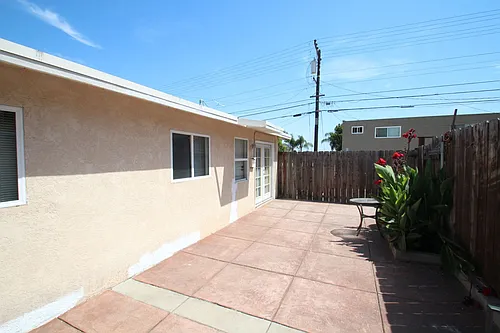 Floor plan 2043 Grand Avenue