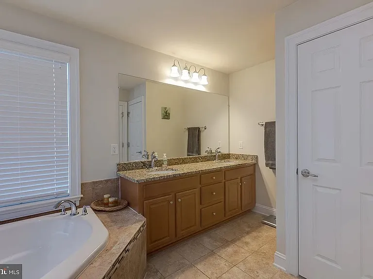 43545 White Cap Ter — Photo 15