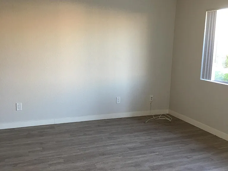 15776 Sequoia St #7 — Photo 15