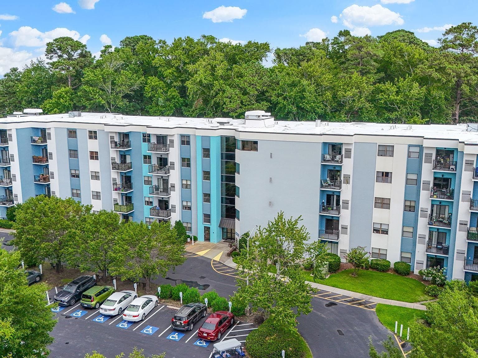 5001 Little River Rd. #W102