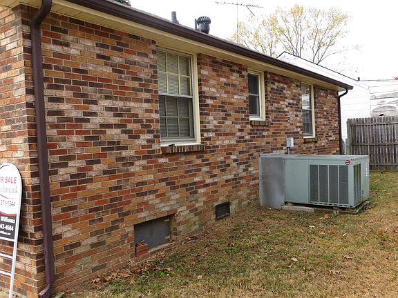 2nd image of 627 Cheryl Ave