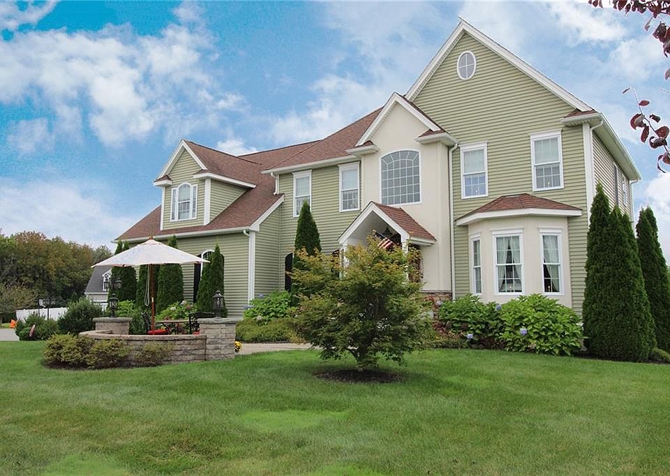 1st image of 51 Girards Way
