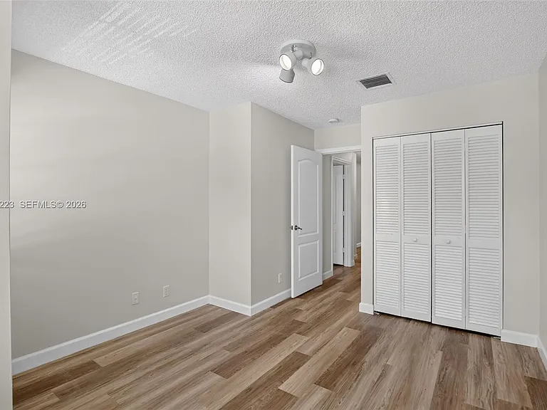 13212 NW 7th Dr — Photo 27