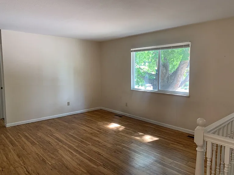 320 Del Clair Rd — Photo 3