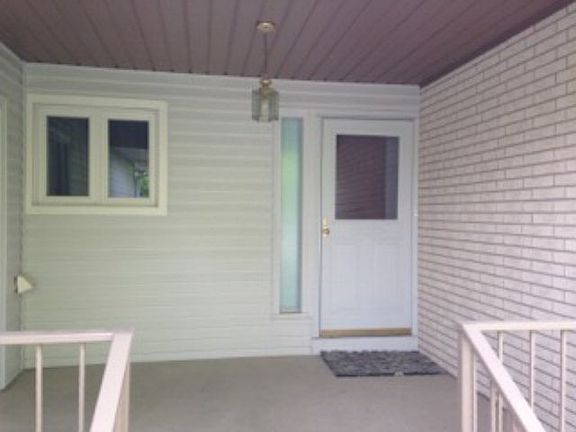 3rd image of 2274 Oak Trail Dr