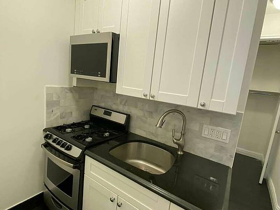 5th image of 443 E 83rd St APT D