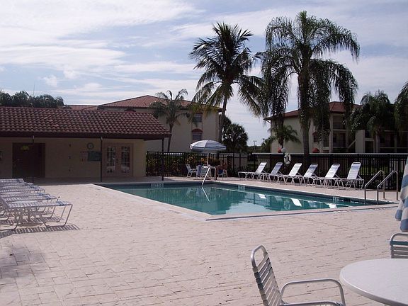 Swimming and Fitness Bldg.