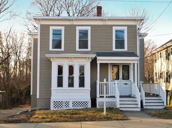 219 Union St, Franklin, MA 02038