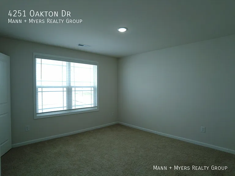 4251 Oakton Dr — Photo 31