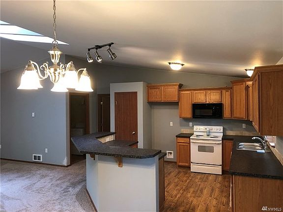 5th image of 10728 Madrona Dr
