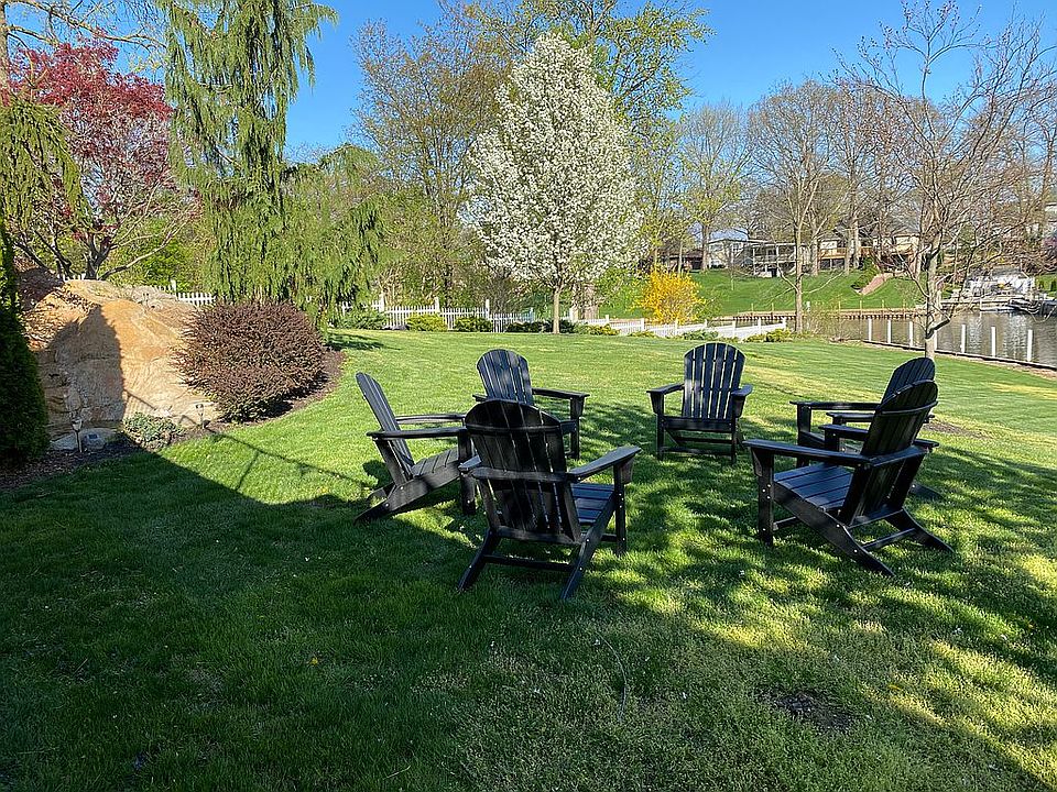 2nd image of 1232 Laguna Dr