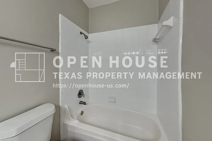 2922 Maple Bend Dr — Photo 17