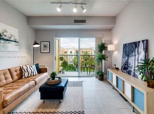 6001 SW 70th St APT 632, South Miami, FL 33143