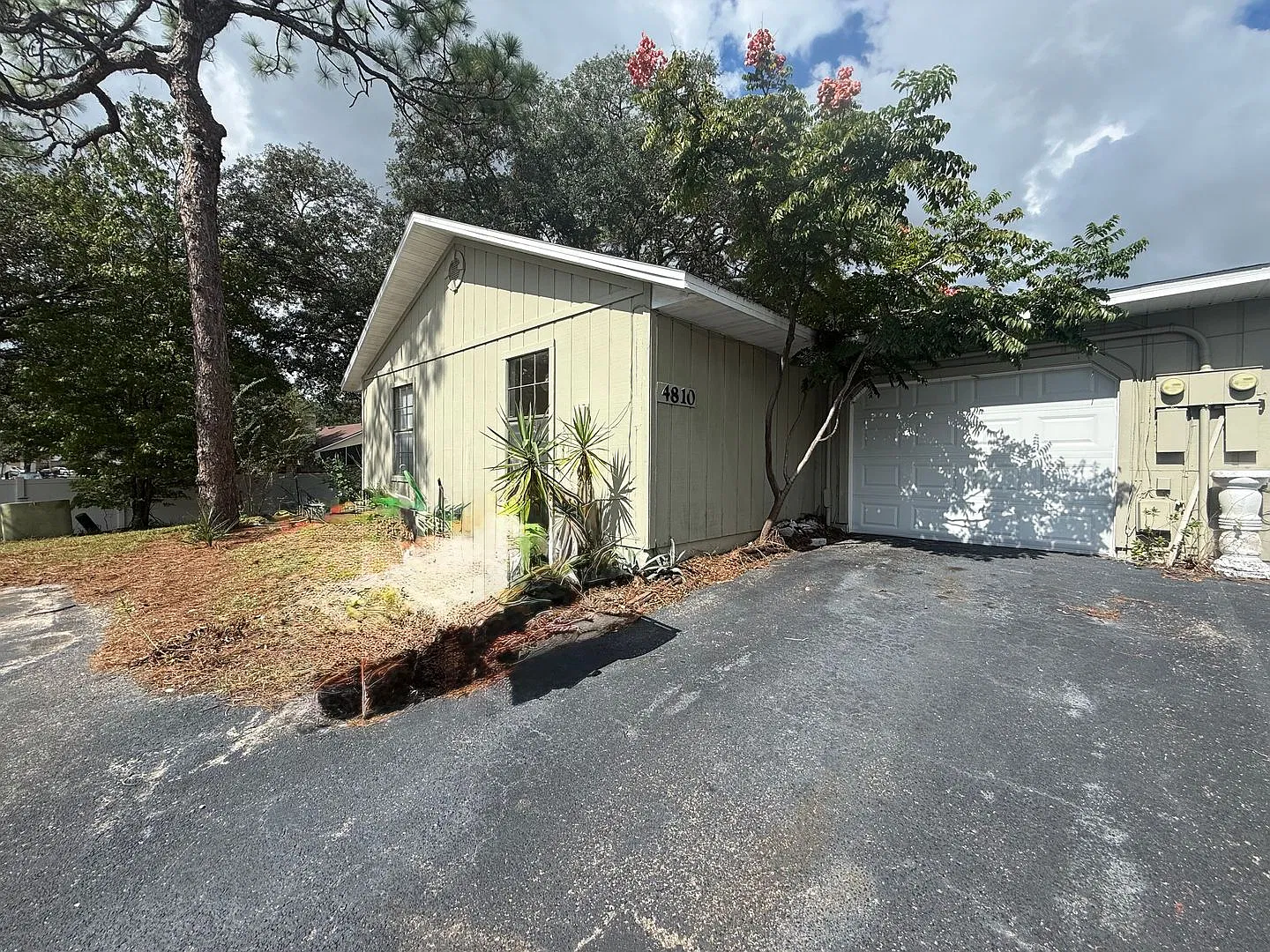 2 Bedroom 2 Bathroom Condo For Rent at 4810 Lighthouse Circle Unit 34 Orlando, Fl. 32808 — Photo 2