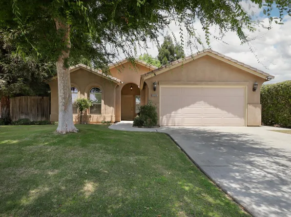 9908 Commodore Dr, Bakersfield, CA 93312
