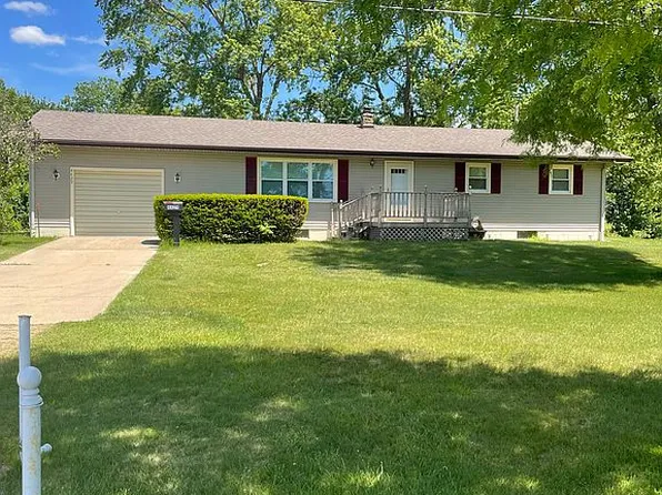 4429 Byrum Rd, Onondaga, MI 49264